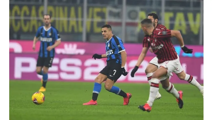 Alexis Sánchez fue titular ante el Milan en el heroico triunfo del Inter