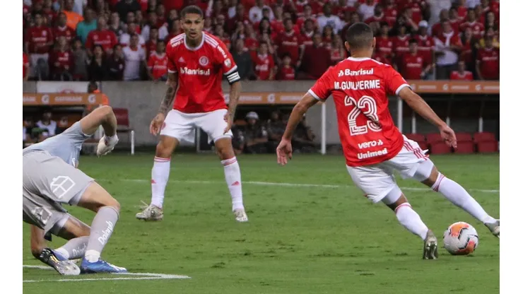Video: nuevo error defensivo y un carrerón de Guilherme para el 2-0 de Inter ante la U