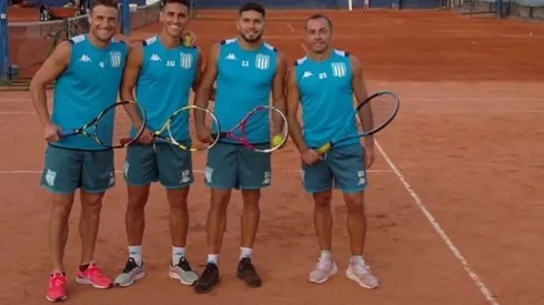 Díaz jugó tenis con sus compañeros