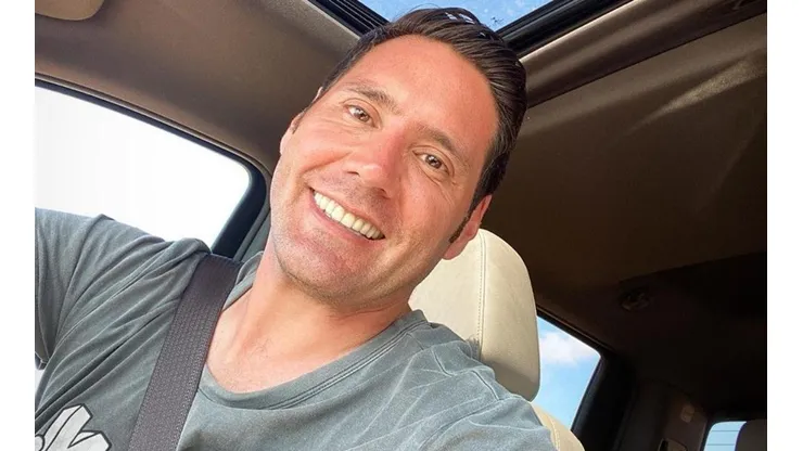 Saavedra inaugura su TikTok "comiéndose todos los platos"