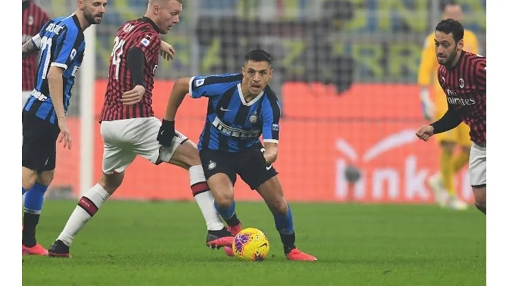 Alexis Sánchez fue protagonista en la victoria de Inter sobre el Milan