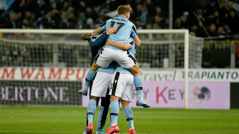 Lazio es escolta de la Juve