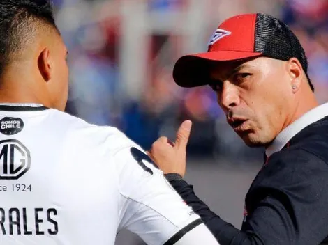 Paredes se enoja con los dichos de Morales y le da un tirón de oreja