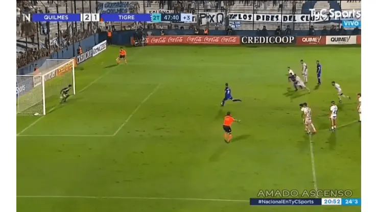 Gol de Marcelo Larrondo en Argentina