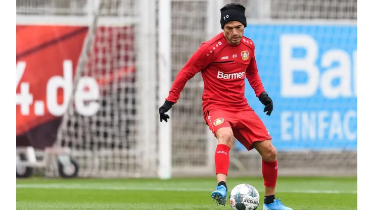Buenas noticias para la Roja: Charles Aránguiz vuelve a los entrenamientos en el Bayer Leverkusen