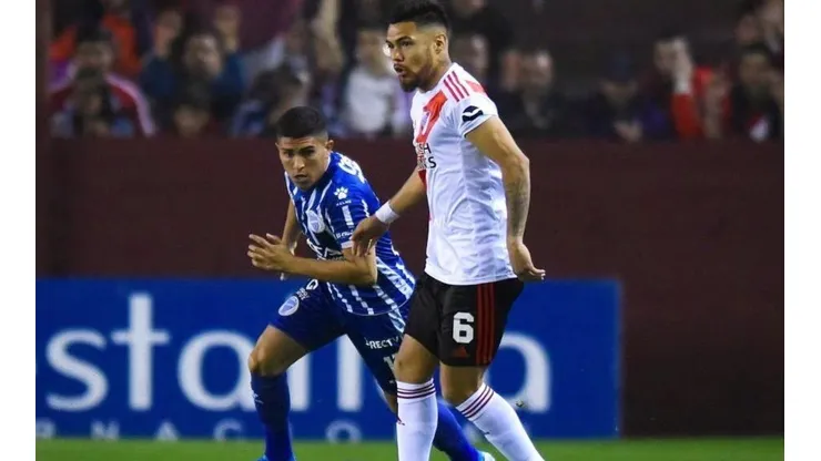 Díaz recibe dos fechas de suspensión en Argentina.