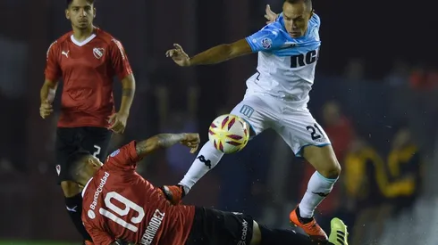 Marcelo Díaz no aparece en la formación que ensayó Racing para el clásico