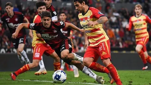 Jorge Valdivia hizo otro partidazo y le dio el pase gol de la victoria definitiva a Morelia