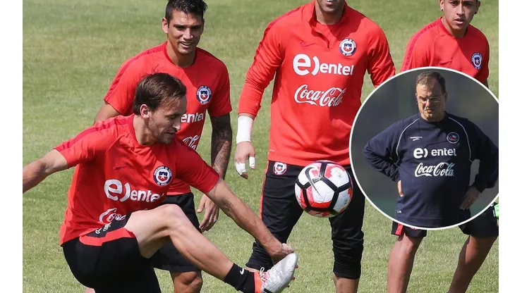 "Se había empelotado y acostado en una camilla": Chapa Fuenzalida y Mark Gonzalez delatan a Marcelo Bielsa