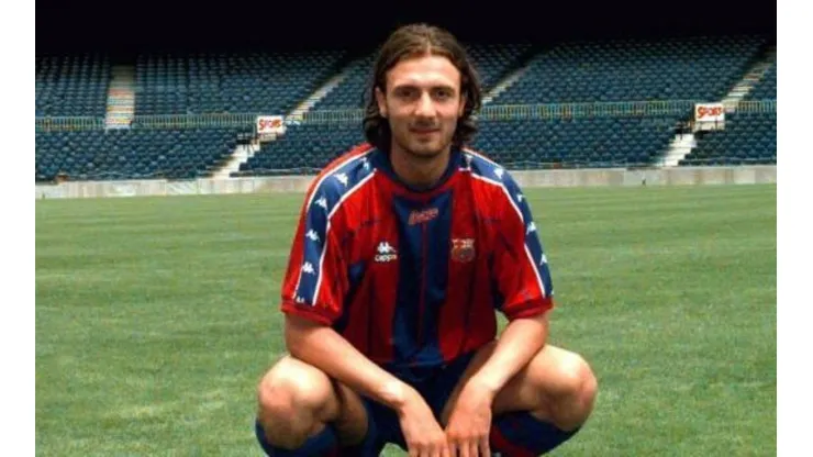 Dugarry barre el piso con el Barça