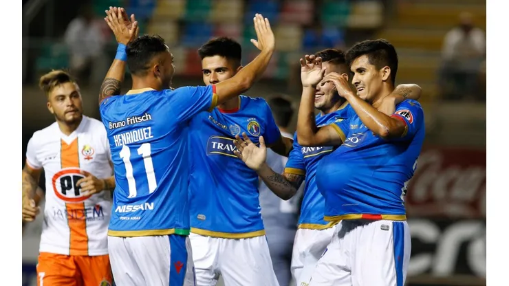 Audax Italiano vence a Cobresal en la primera fecha del torneo