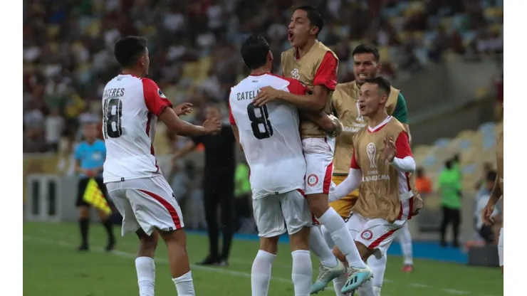 La Calera celebra el gol del empate ante Fluminense