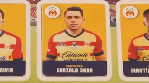 Gonzalo Jara entre Jorge Valdivia y Martín Rodríguez en el álbum de Morelia.