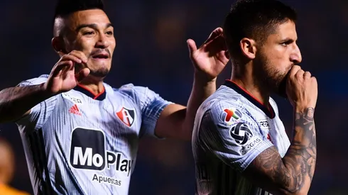 Jeraldino y Lolo Reyes se quedan sin DT