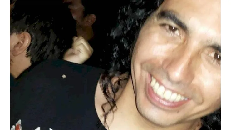 El hincha de Colo Colo antes que le arrebataran su sonrisa.