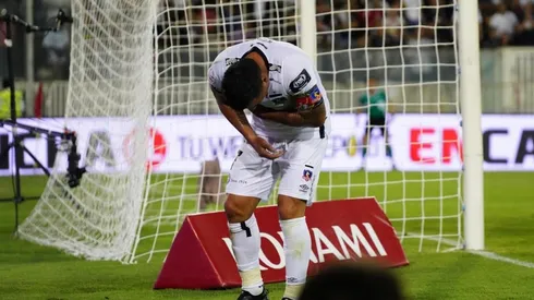 Esteban Paredes al momento de sentir el fuerte y agudo dolor.