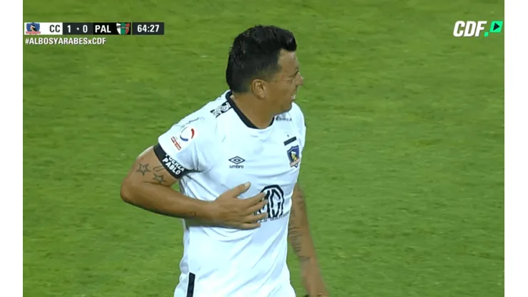Paredes se toma la parte superior costal del lado derecho.