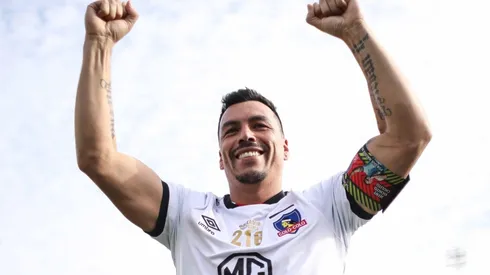 Esteban Paredes asoma como principal novedad de Colo Colo para el duelo ante Palestino
