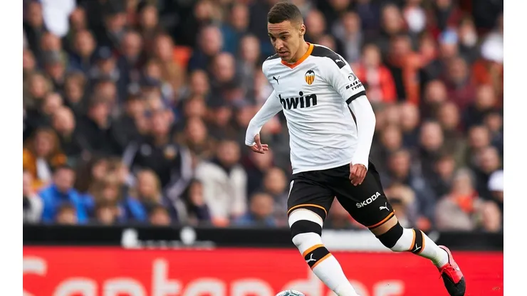 Rodrigo, el delantero del Valencia que quiere el Barça.