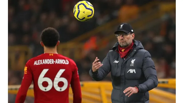 Klopp se enoja con la FA.