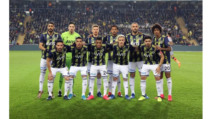 El lateral fue titular y jugó todo el partido.