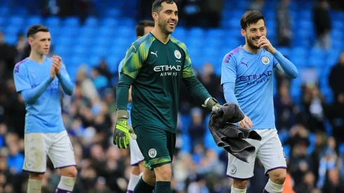 Bravo fue titular en el City.