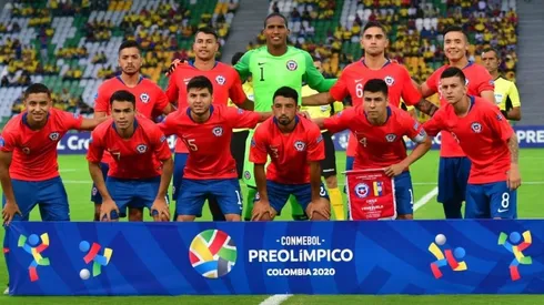 Revisa la formación de la Roja