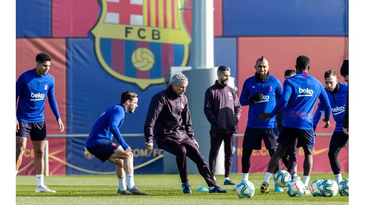 Setién entrenando en Barcelona junto al Rey