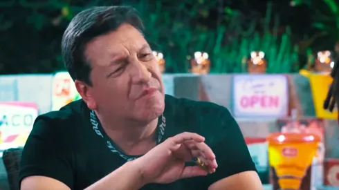 JC Rodríguez fuma marihuana con Pablo Chill-E