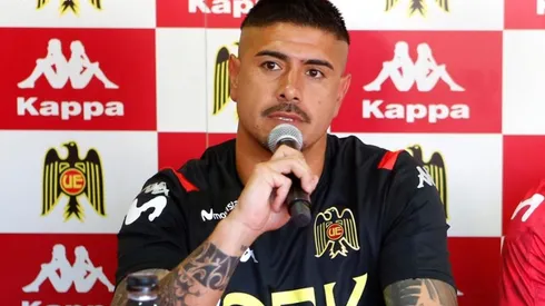 Mono Sánchez en la presentación de la camiseta de UE.