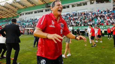 Mario Salas empadadísimo en Temuco.