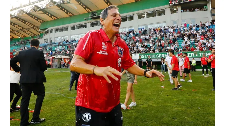 Mario Salas empadadísimo en Temuco.
