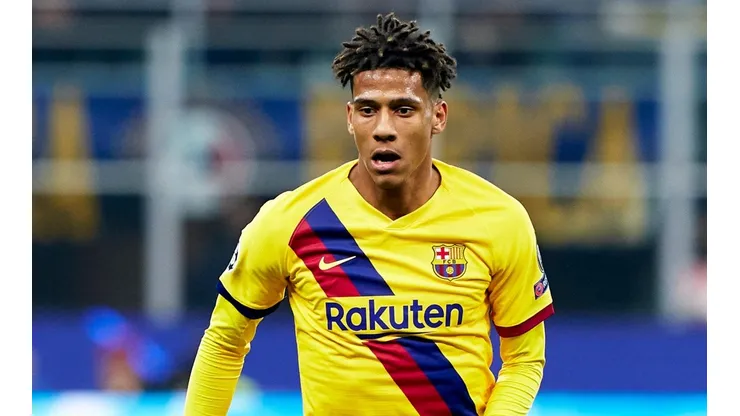 Todibo se marchó cedido al Schalke