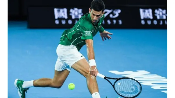 El serbio avanzó a la siguiente ronda del Abierto de Australia.
