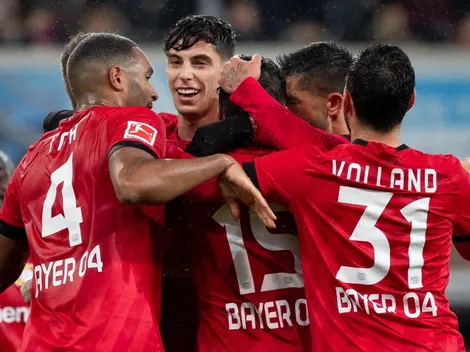 Sin Charles Aránguiz, Bayer Leverkusen golea al Paderborn