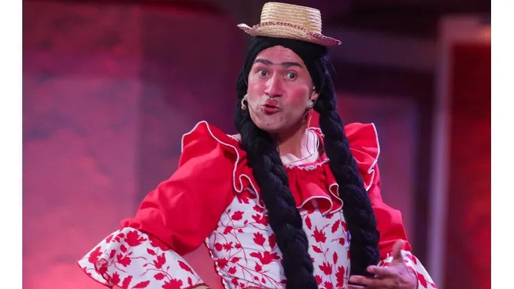 "Ruperto y Rupertina" sacan tibias risas pero también incomodan en Olmué