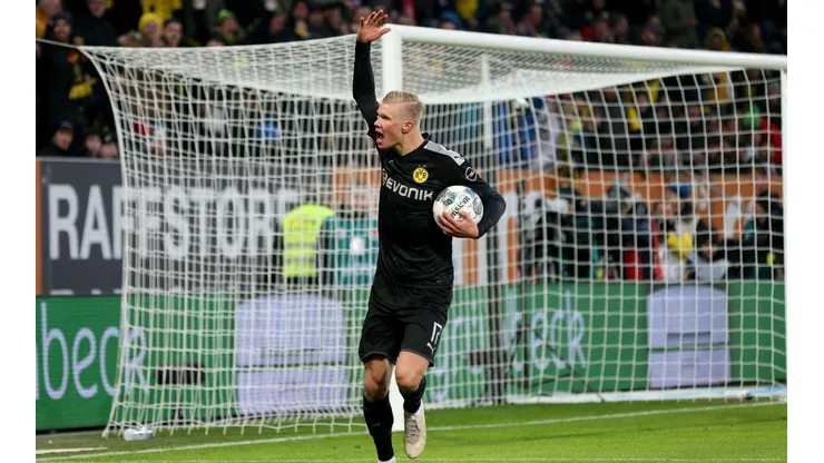 El jugador ingresó en el complemento y marcó un triplete.