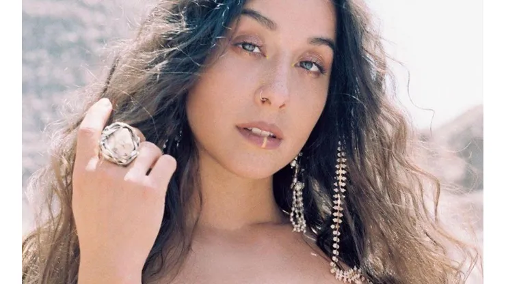 Las sensuales fotos y enigmáticos mensajes de Denise Rosenthal