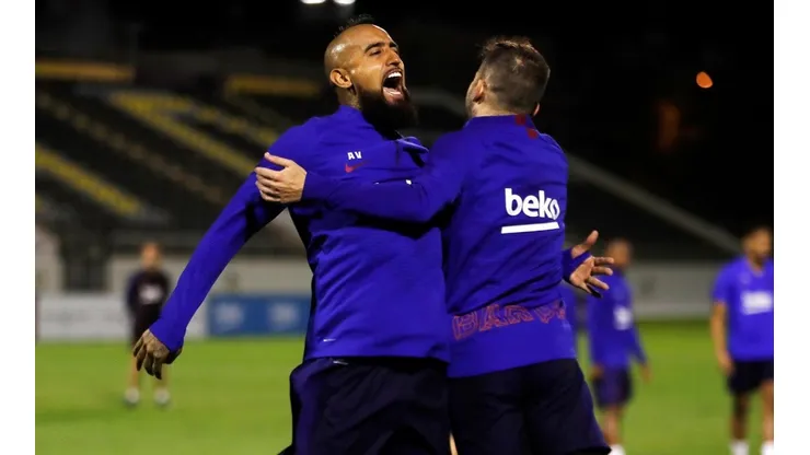 Arturo Vidal se proyecta entre los titulares del Barcelona para este domingo