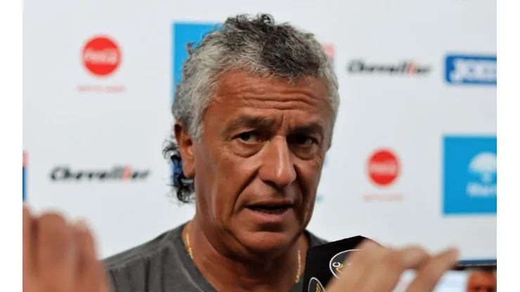 El técnico de Tigres está siendo duramente criticado en Argentina.
