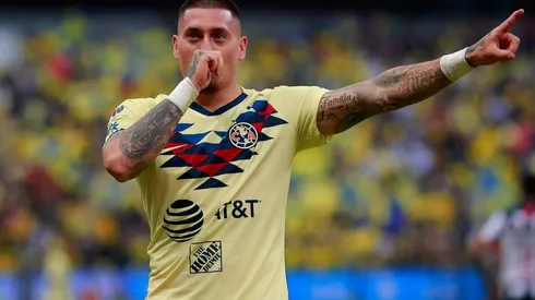 El delantero nacional está sumando pocos minutos en México.