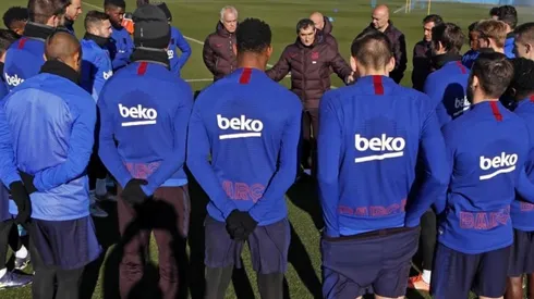 Valverde lideró la práctica esta mañana y este martes se despedirá de la plantilla que integra Arturo Vidal