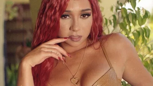 "Mi Culpa": La sensualidad veraniega de Princesa Alba