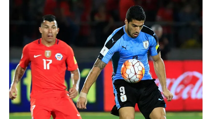 Luis Suárez por lesión y Gary Medel por suspensión no estarán en el duelo Uruguay-Chile