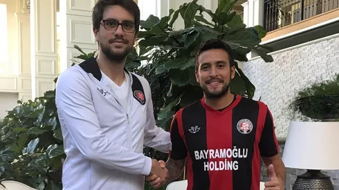 Jorquera fue presentado en Turquía