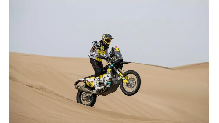 El piloto nacional se mantiene en la segunda posición de la clasificación general en motos.