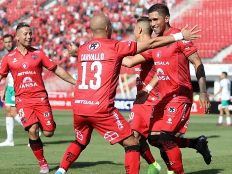 Ñublense da el golpe y se mete en semis de la liguilla