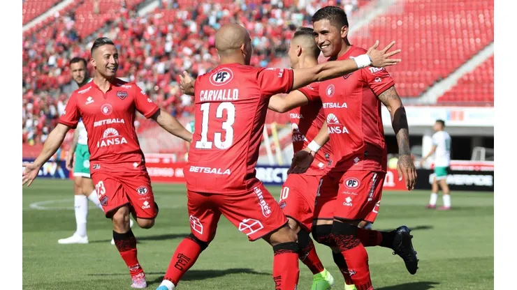 Ñublense da el golpe y se mete en semifinales de la liguilla por el ascenso