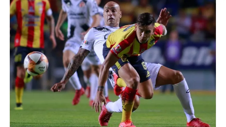"Da lástima que se hable de Valdivia como el mago de las indisciplinas": Sebastián Vegas defiende al Mago en Morelia