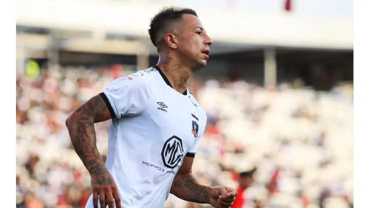 Valencia será titular nuevamente en Colo Colo.